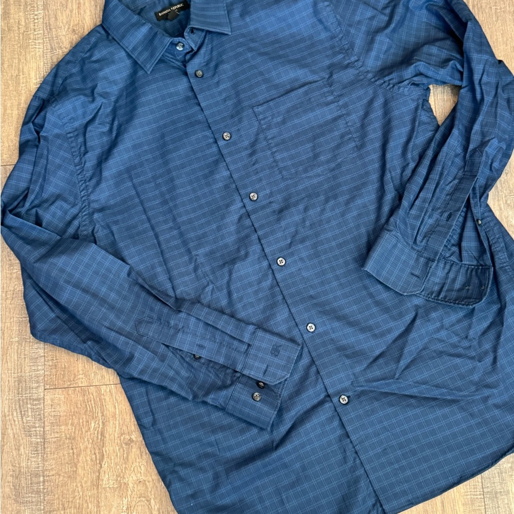 Banana Republic Blue Checkered Shirt XL